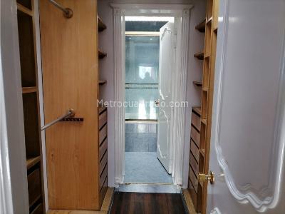 Casa de 3 alcobas en arriendo en Pasadena, Bogotá, 350 m² · foto 11 de 20