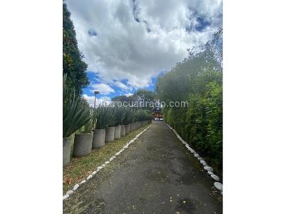 Casa de 5 alcobas en venta en Suba, Bogotá, 280 m² · foto 2 de 20