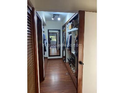 Casa de 5 alcobas en venta en Suba, Bogotá, 280 m² · foto 16 de 20