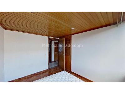 Apartamento de 4 alcobas en venta en El Batán, Bogotá, 95 m² · foto 4 de 8