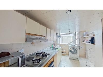 Apartamento de 4 alcobas en venta en El Batán, Bogotá, 95 m² · foto 6 de 8