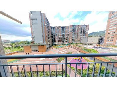Apartamento de 2 alcobas en venta en Miramont, Bogotá, 45 m² · foto 4 de 20