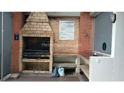 Apartamento de 2 alcobas en venta en Miramont, Bogotá, 45 m² · foto 8 de 20