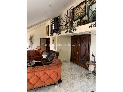 Apartamento de 4 alcobas en venta en Los Rosales, Bogotá, 280 m² · foto 3 de 20