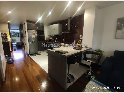 Apartamento de 1 alcoba en arriendo en San Patricio, Bogotá, 79 m² · foto 3 de 11