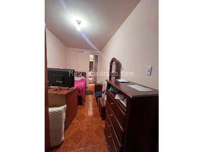 Casa de 5 alcobas en venta en Claret, Bogotá, 360 m² · foto 3 de 20
