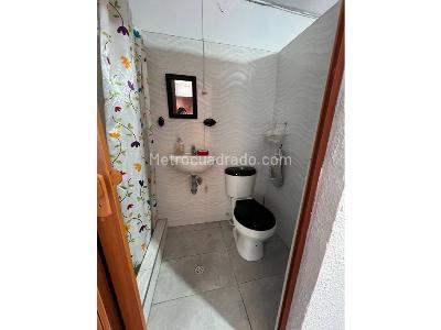 Casa de 5 alcobas en venta en Claret, Bogotá, 360 m² · foto 10 de 20