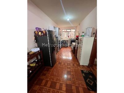 Casa de 5 alcobas en venta en Claret, Bogotá, 360 m² · foto 19 de 20