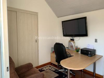 Apartamento en venta en Los Lagartos, Bogotá · foto 9 de 11