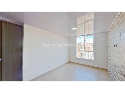 Apartamento de 2 alcobas en venta en El Ensueño, Bogotá, 40 m² · foto 2 de 10