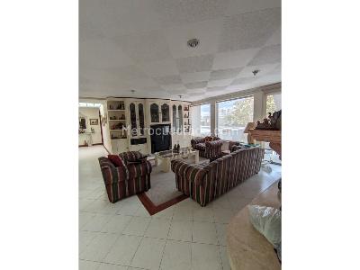 Casa de 5 alcobas en venta en Santa Ana, Bogotá, 630 m² · foto 3 de 18
