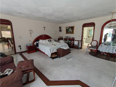 Casa de 5 alcobas en venta en Santa Ana, Bogotá, 630 m² · foto 7 de 18