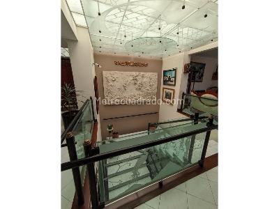 Casa de 5 alcobas en venta en Santa Ana, Bogotá, 630 m² · foto 9 de 18