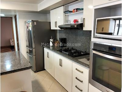 Apartamento en venta en Los Rosales, Bogotá · foto 8 de 17