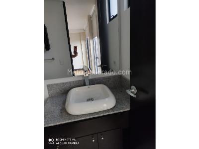 Apartamento de 3 alcobas en venta en Chico Navarra, Bogotá, 170 m² · foto 8 de 12