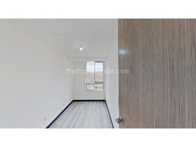 Apartamento en venta en Islandia, Bogotá · foto 7 de 16