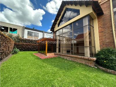 Casa de 4 alcobas en venta en Casa De Piedra 2, Chía, 356 m² · foto 5 de 20