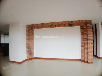 Casa de 4 alcobas en venta en Casa De Piedra 2, Chía, 356 m² · foto 14 de 20