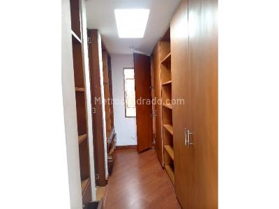 Casa de 4 alcobas en venta en Casa De Piedra 2, Chía, 356 m² · foto 17 de 20
