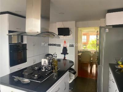 Apartamento de 3 alcobas en venta en Recodo Del Contry, Bogotá, 81 m² · foto 4 de 20