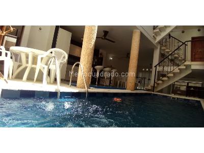 Casa de 5 alcobas en venta en Santa Isabel, Girardot, 259 m² · foto 11 de 11