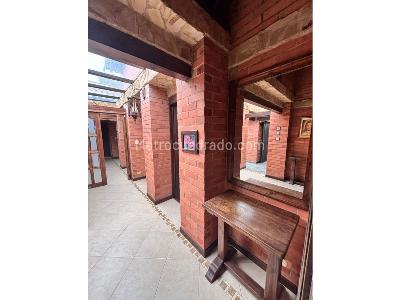 Casa de 3 alcobas en venta en San Cipriano, Bogotá, 156 m² · foto 5 de 20