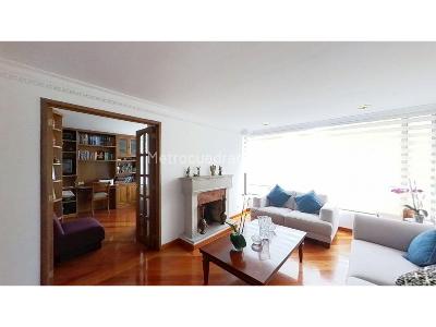 Apartamento de 3 alcobas en venta en San Patricio, Bogotá, 120 m² · foto 12 de 20
