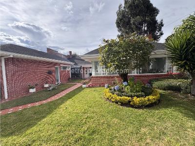 Casa de 4 alcobas en venta en Santa Ana, Bogotá, 810 m² · foto 19 de 19