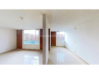 Apartamento de 2 alcobas en venta en Hogares, Soacha, 55 m² · foto 3 de 10