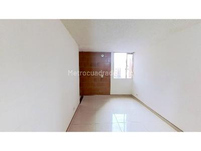 Apartamento de 2 alcobas en venta en Hogares, Soacha, 55 m² · foto 5 de 10