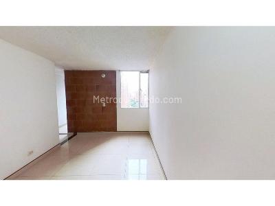 Apartamento de 2 alcobas en venta en Hogares, Soacha, 55 m² · foto 8 de 10