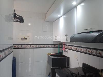 Apartamento de 3 alcobas en venta en Portal De La Sabana, Soacha, 46 m² · foto 2 de 20