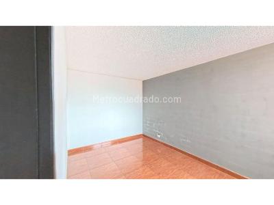 Apartamento de 2 alcobas en venta en Hogares, Soacha, 51 m² · foto 6 de 18