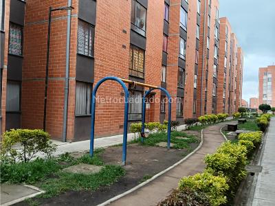 Apartamento de 2 alcobas en venta en Hogares, Soacha, 51 m² · foto 14 de 18