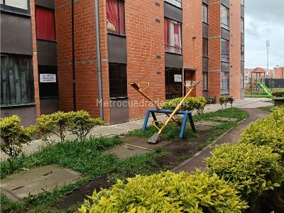 Apartamento de 2 alcobas en venta en Hogares, Soacha, 51 m² · foto 15 de 18