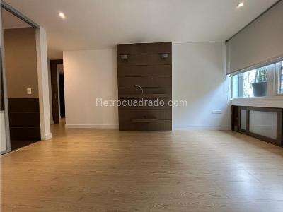 Apartamento de 3 alcobas en venta en Los Rosales, Bogotá, 186 m² · foto 7 de 20
