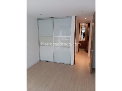 Apartamento de 3 alcobas en venta en Los Rosales, Bogotá, 186 m² · foto 14 de 20
