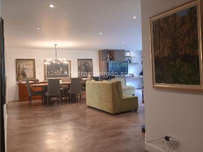 Apartamento en venta en Los Rosales, Bogotá · foto 9 de 20