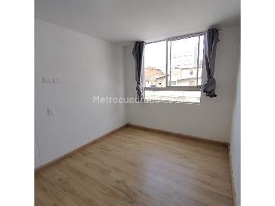 Apartaestudio en venta en Quiroga, Bogotá, 29 m² · foto 8 de 20