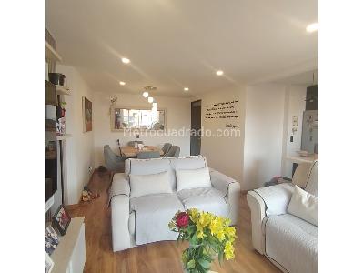 Apartamento de 3 alcobas en venta en Ciudad Hayuelos, Bogotá, 76 m² · foto 5 de 20
