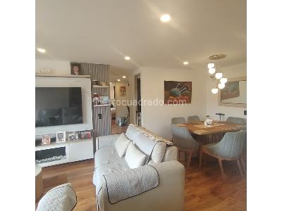 Apartamento de 3 alcobas en venta en Ciudad Hayuelos, Bogotá, 76 m² · foto 10 de 20