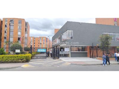 Apartamento de 3 alcobas en venta en Hogares, Soacha, 46 m² · foto 13 de 16
