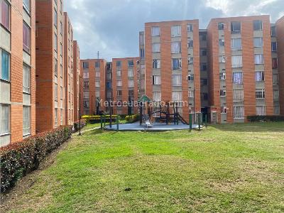 Apartamento de 3 alcobas en venta en Hogares, Soacha, 46 m² · foto 14 de 16