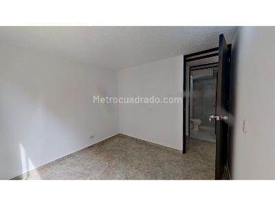 Apartamento de 2 alcobas en venta en Hogares, Soacha, 44 m² · foto 12 de 16