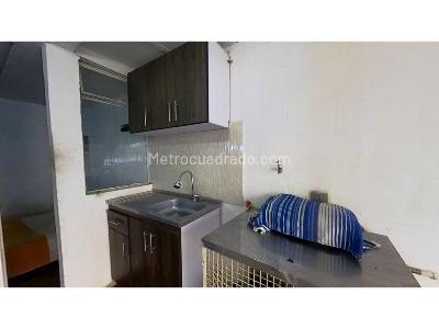 Casa de 3 alcobas en venta en Usme Centro, Bogotá, 56 m² · foto 3 de 15