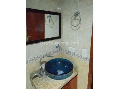 Apartamento de 3 alcobas en venta en Villa Alsacia, Bogotá, 64 m² · foto 9 de 14