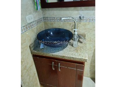 Apartamento de 3 alcobas en venta en Villa Alsacia, Bogotá, 64 m² · foto 11 de 14