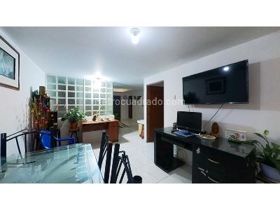 Casa de 5 alcobas en venta en Galicia, Bogotá, 237 m² · foto 2 de 20