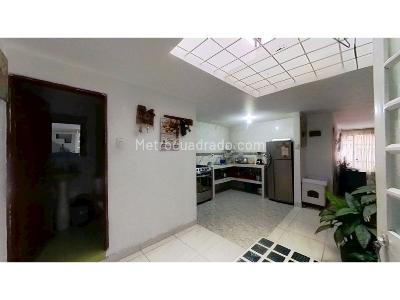 Casa de 5 alcobas en venta en Galicia, Bogotá, 237 m² · foto 8 de 20