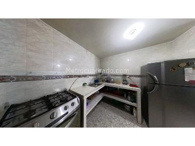 Casa de 5 alcobas en venta en Galicia, Bogotá, 237 m² · foto 9 de 20